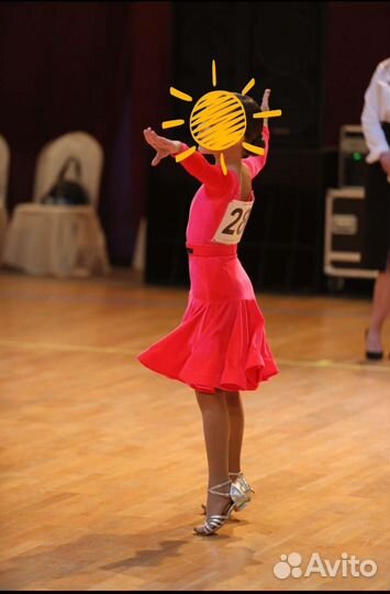 Рейтинговое платье для бальных танцев