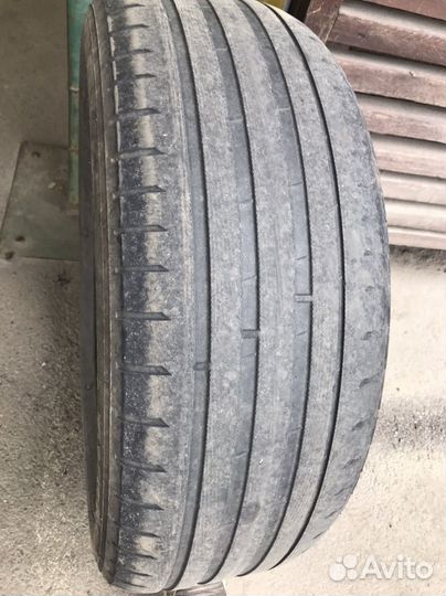 Nokian Tyres Hakka Black 2 SUV 235/60 R18 107W