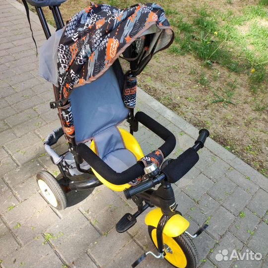 Детский трёхколёсный велосипед