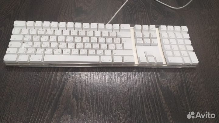 Клавиатура Apple