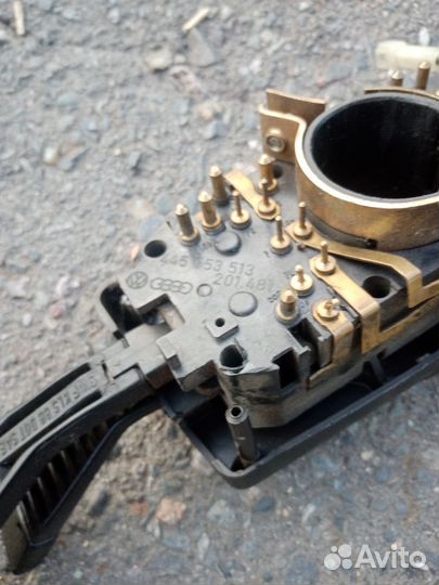 Стрекоза на audi 100 c3