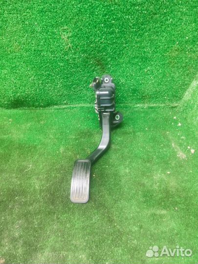 Педаль газа Mazda 6 GG 2.0 2006