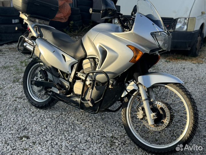 Honda XL600V Transalp, 2001