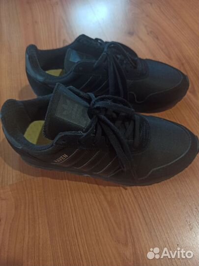 Кроссовки adidas haven