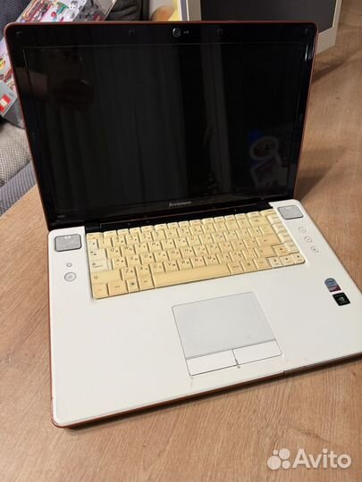 Ноутбук lenovo
