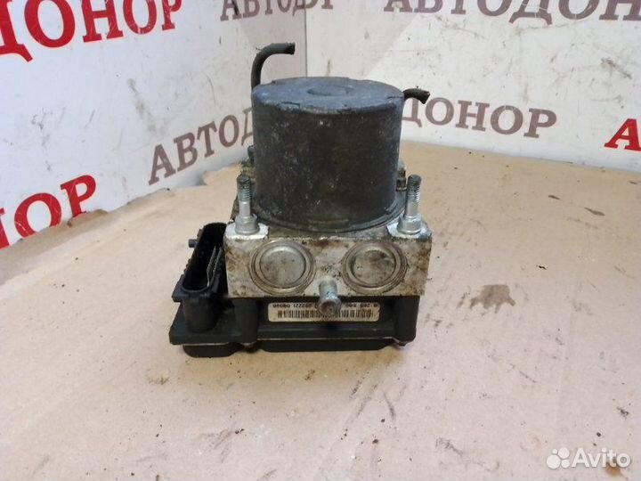 Блок ABS Nissan Primera P12 2.2TD 2000