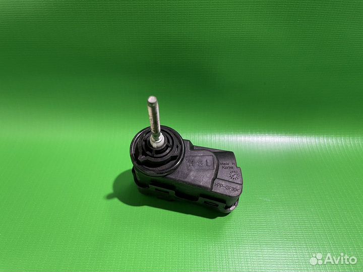 Корректор фар Hyundai Kia 921303K000