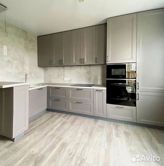 Кухонные гарнитуры современные