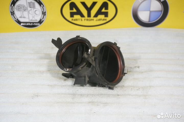 Патрубок воздушного фильтра Mercedes 219