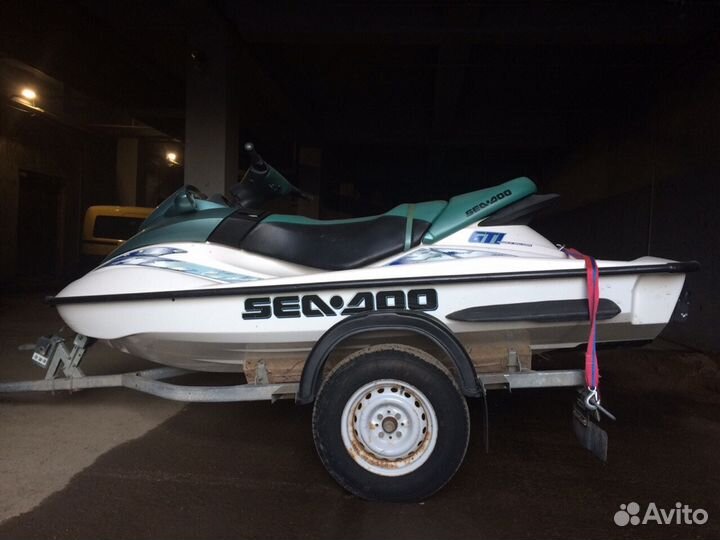 Bombardier sea-doo GTI