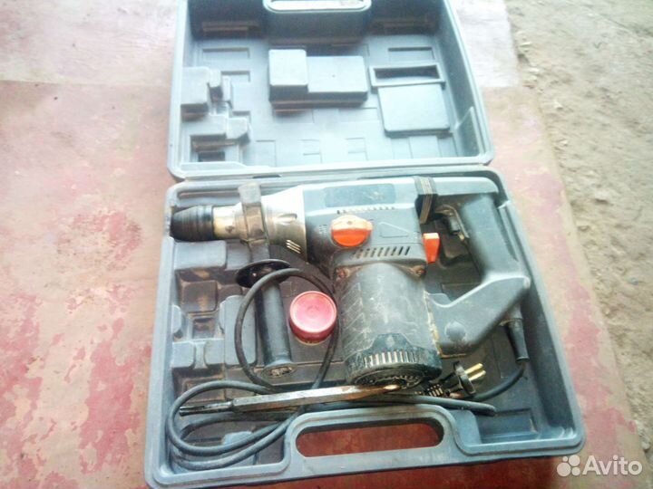 Перфоратор