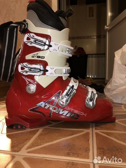 Горнолыжные ботинки atomic размер 29,5 - 30