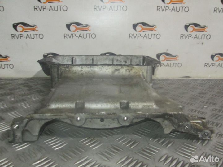 Поддон масляный двигателя Mercedes Benz OM651 2.2d