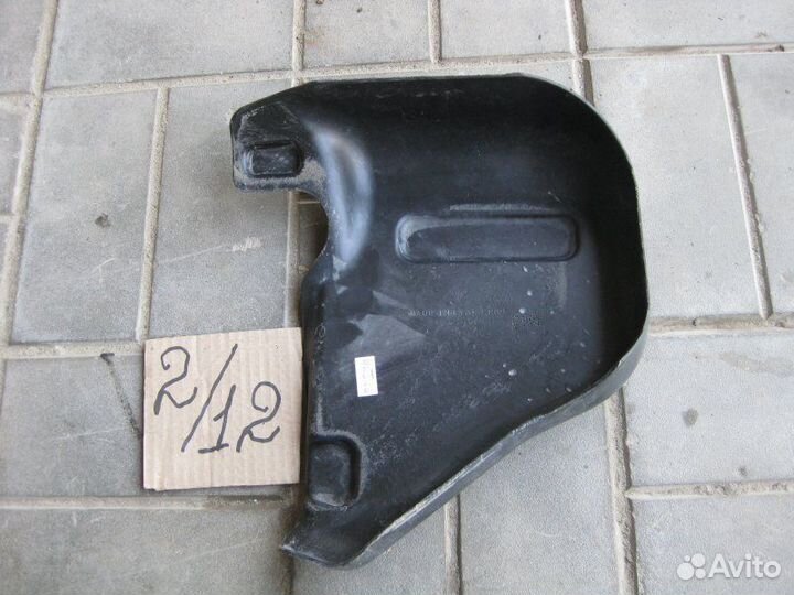 Защита топливного бака правая Volkswagen Touareg