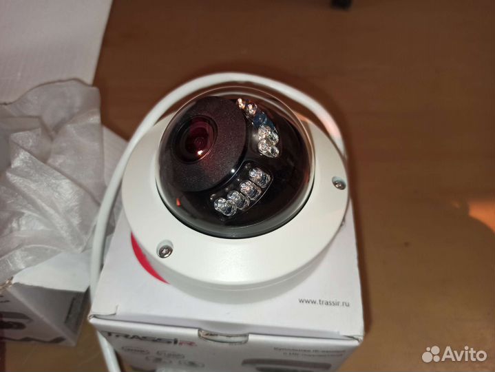 IP Камера Trassir TR-D2D5 3.6 купольная