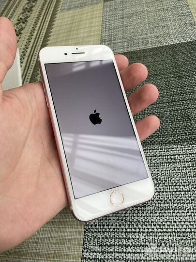iPhone 7, 128 ГБ