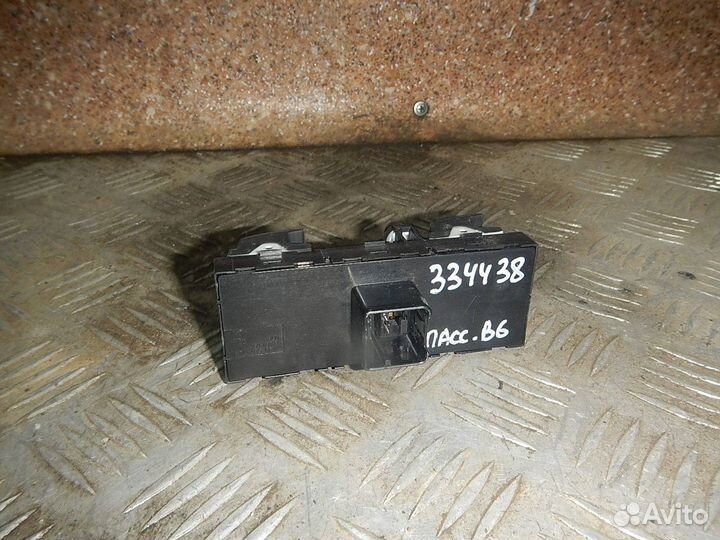 Блок управления стеклоподъемниками, Volkswagen (Фо