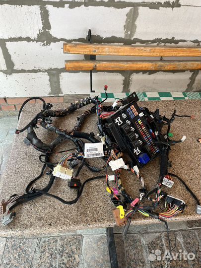 Проводка подпанельная Веста