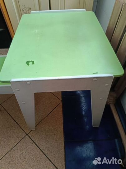 Стол