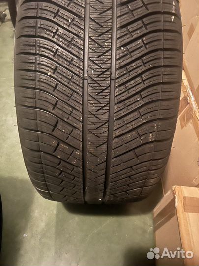 Michelin Pilot Alpin 5 SUV 305/35 R21