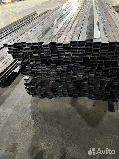 Труба профильная 40x20x1.5