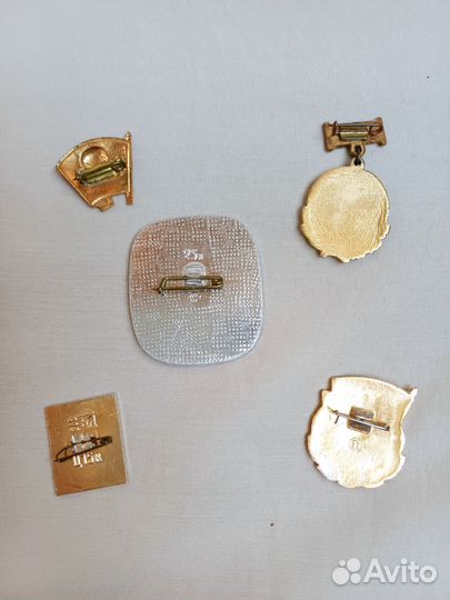 Значки пионерский 60 лет ВЛКСМ медаль Ленин пакет