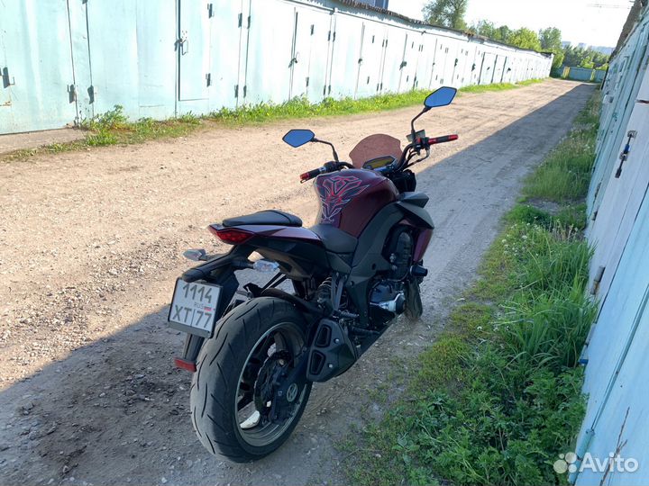 Kawasaki z1000 (abs)