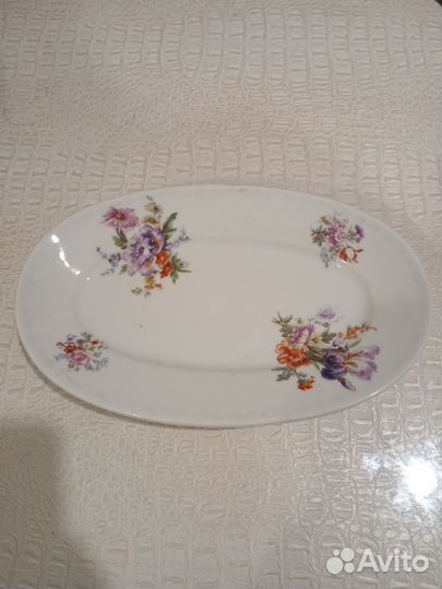 Блюдо фарфор
