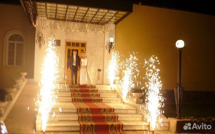 На свадьбу, юбилей. Салюты, холодные фонтаны