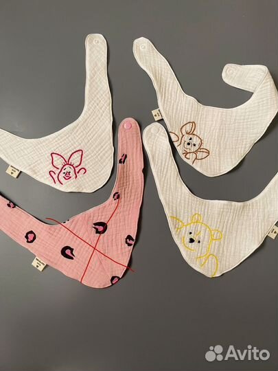 Нагрудник муслиновый новый