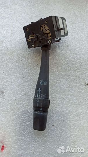 Переключатель стеклоочистителя Nissan Primera p11