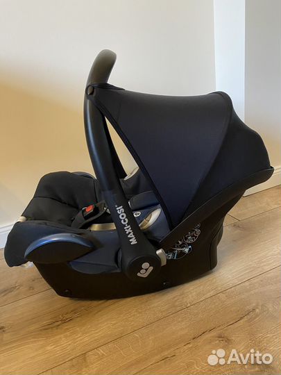 Автолюлька maxi cosi cabriofix