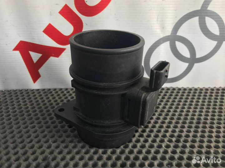 Renault Nissan датчик массового расхода воздуха