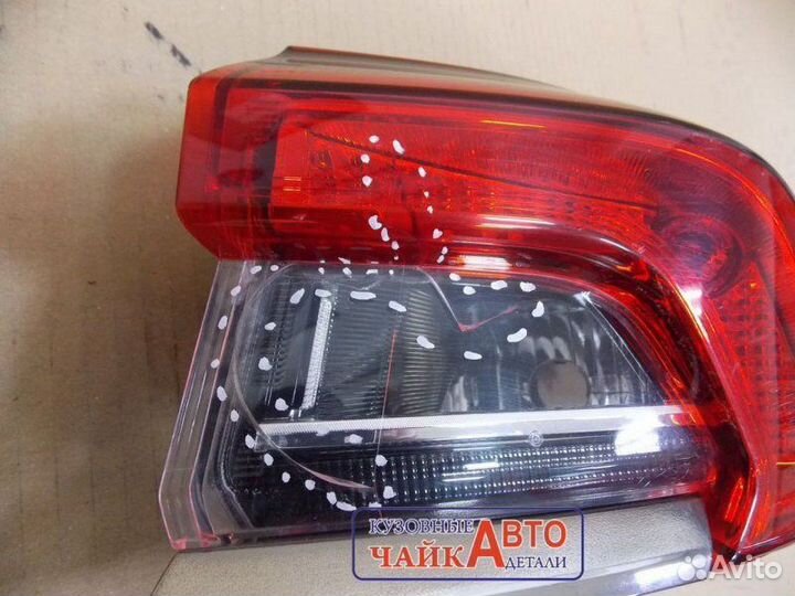 Фонарь задний правый Toyota Corolla E210 2018