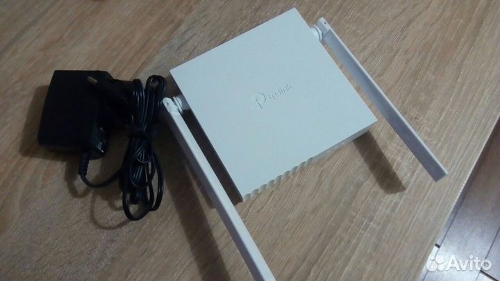 Wifi роутер TL-WR820N
