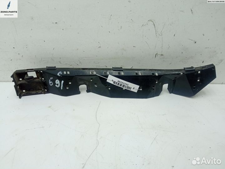 Кронштейн бампера заднего 2S1T на Subaru Impreza