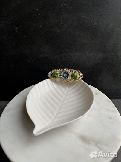 Винтажные старинные броши