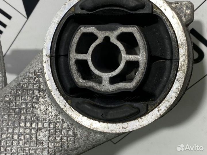 Подрамник задний Bmw 5-Series G30 2017