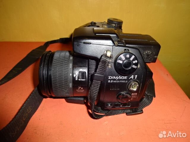Цифровая фотокамера Minolta Dimage A1