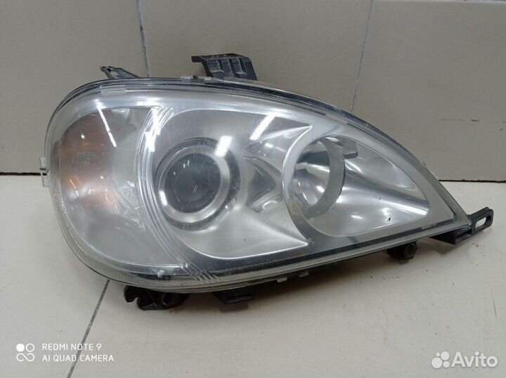 Фара передняя правая Mercedes-Benz M-class