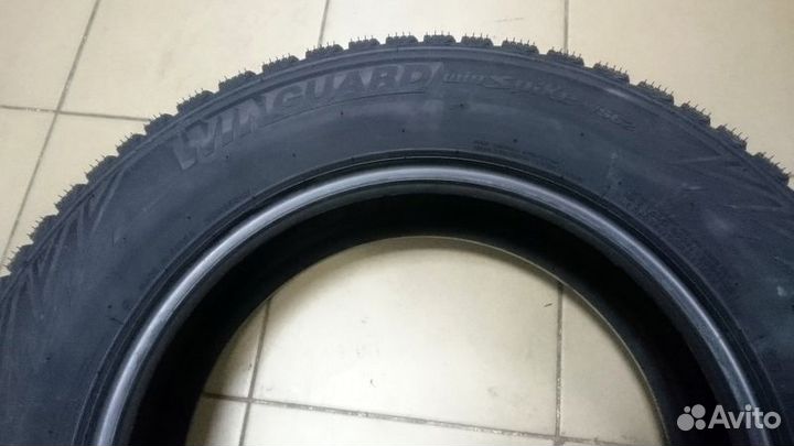 Nexen Winguard WinSpike WS62 225/60 R17 103T