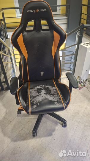 Игровое кресло DXRacer Formula