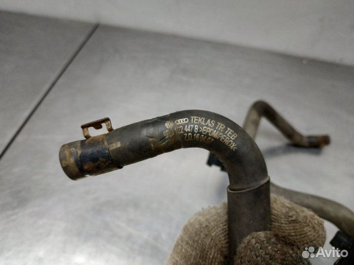 Патрубок системы охлаждения Volkswagen Polo 602