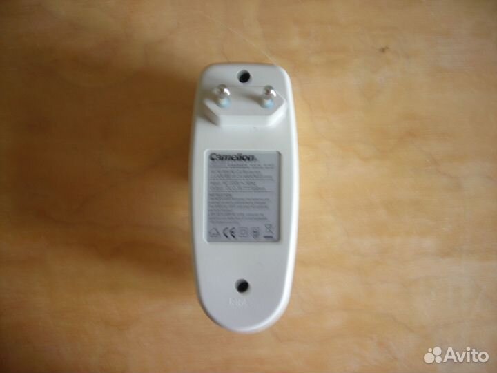 Зарядное устройство для аккумуляторных батареек