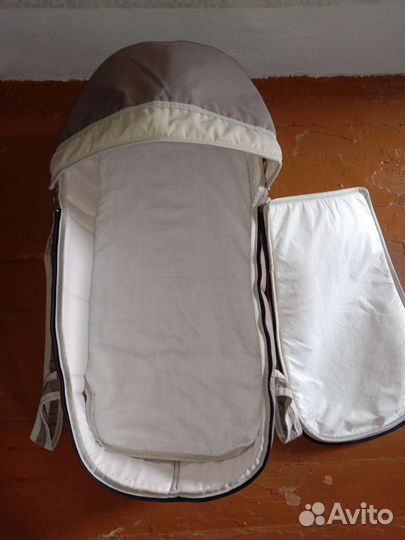 Отдам бесплатно переноску люлька