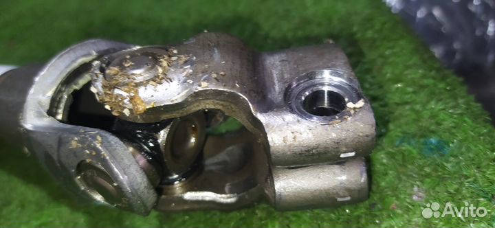 Карданчик рулевой Audi A4 B8 cdnc 2011