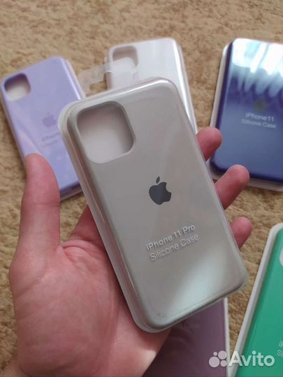 Чехол для iPhone 11