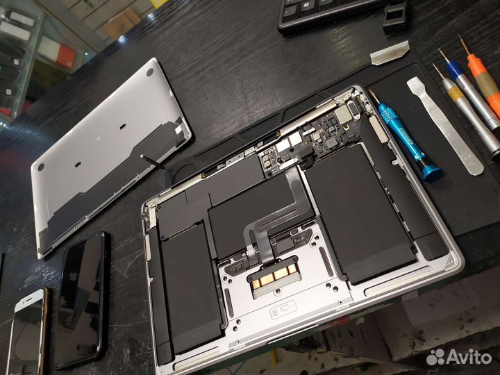 Ремонт и продажа телефонов. Apple, Samsung, Xiaomi