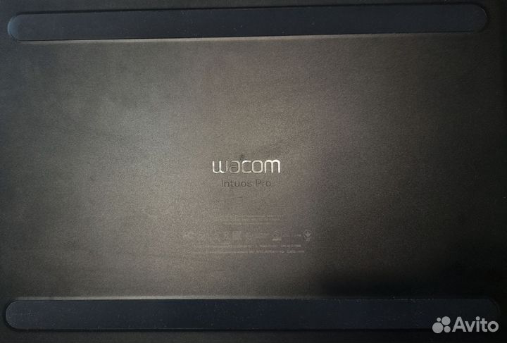 Графический планшет Wacom intuos pro M