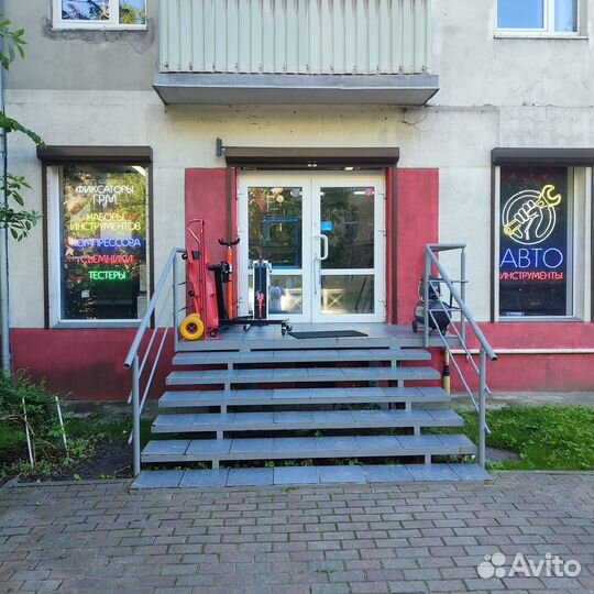 Пистолет пескоструйный yato с бачком